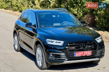 Позашляховик / Кросовер Audi Q5 2018 в Рівному