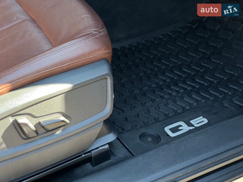 Позашляховик / Кросовер Audi Q5 2018 в Рівному