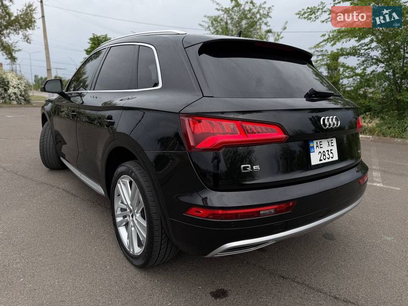Внедорожник / Кроссовер Audi Q5 2019 в Кривом Роге