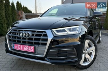 Внедорожник / Кроссовер Audi Q5 2019 в Стрые