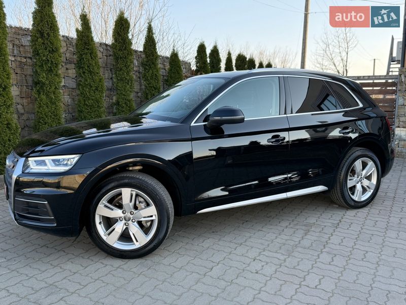 Внедорожник / Кроссовер Audi Q5 2019 в Стрые