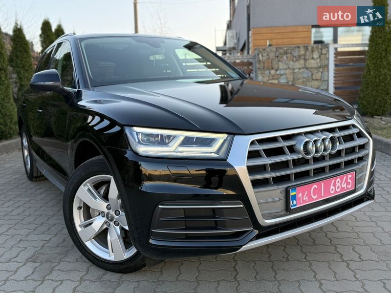 Внедорожник / Кроссовер Audi Q5 2019 в Стрые