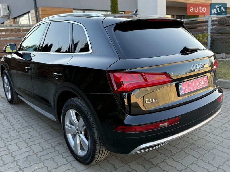 Внедорожник / Кроссовер Audi Q5 2019 в Стрые