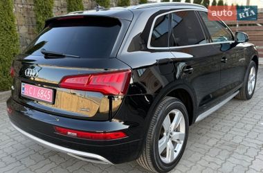Внедорожник / Кроссовер Audi Q5 2019 в Стрые