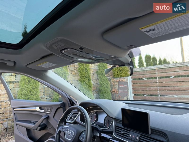 Внедорожник / Кроссовер Audi Q5 2019 в Стрые