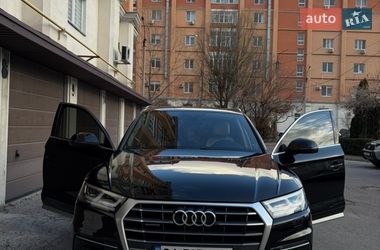 Внедорожник / Кроссовер Audi Q5 2017 в Черкассах