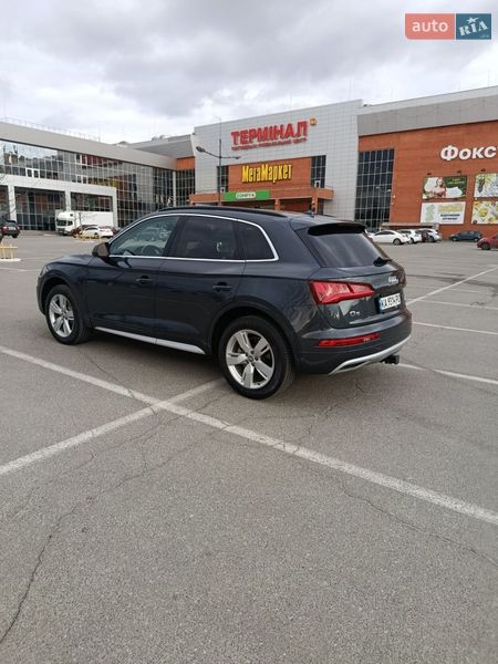 Внедорожник / Кроссовер Audi Q5 2018 в Киеве
