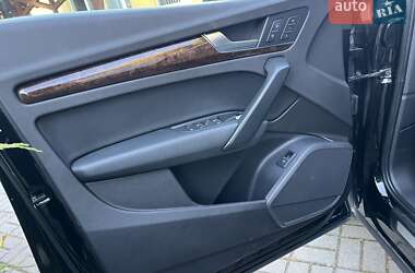 Внедорожник / Кроссовер Audi Q5 2017 в Львове