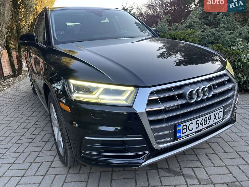 Позашляховик / Кросовер Audi Q5 2017 в Львові фото 35 Позашляховик / Кросовер Audi Q5 2017 в Львові