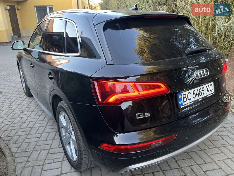 Позашляховик / Кросовер Audi Q5 2017 в Львові фото 36 Позашляховик / Кросовер Audi Q5 2017 в Львові