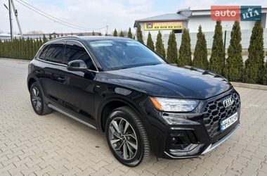 Позашляховик / Кросовер Audi Q5 2021 в Чернівцях