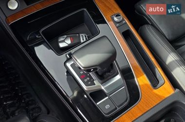 Внедорожник / Кроссовер Audi Q5 2020 в Тернополе