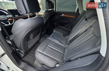Внедорожник / Кроссовер Audi Q5 2020 в Тернополе