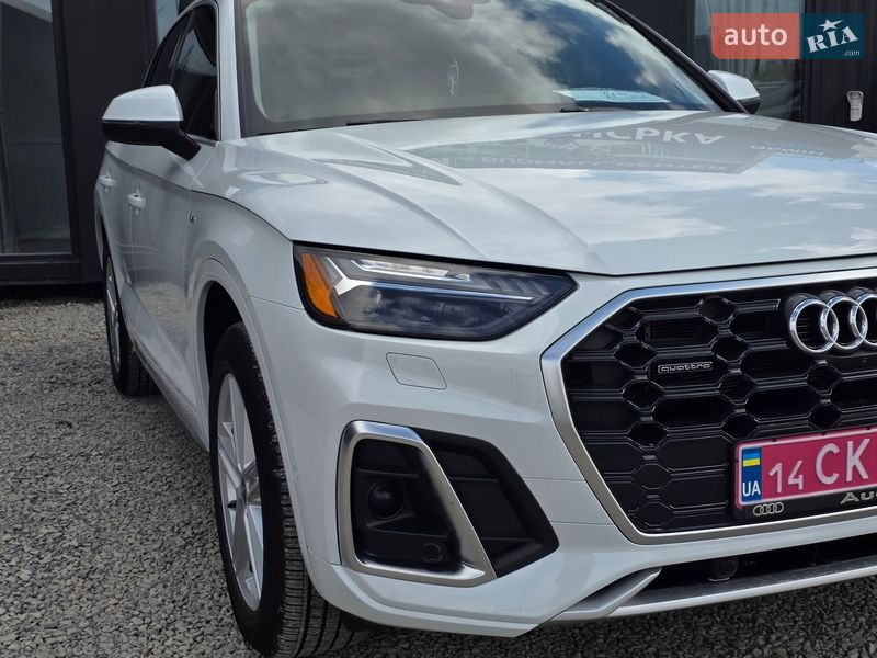 Внедорожник / Кроссовер Audi Q5 2020 в Тернополе