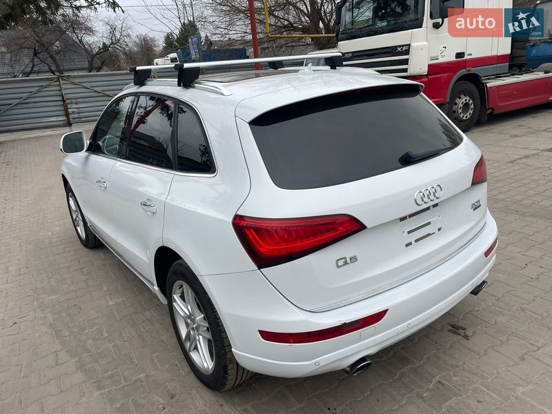 Позашляховик / Кросовер Audi Q5 2016 в Луцьку фото 5 Позашляховик / Кросовер Audi Q5 2016 в Луцьку