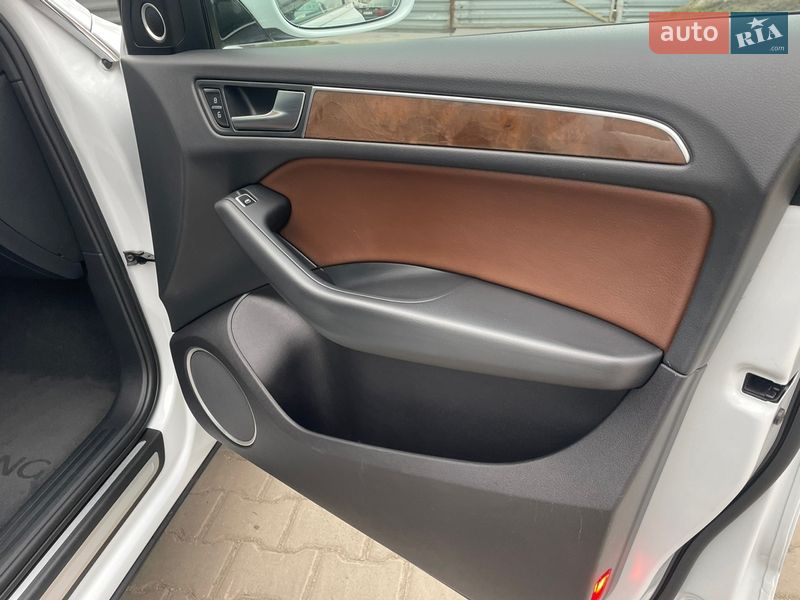 Позашляховик / Кросовер Audi Q5 2016 в Луцьку фото 18 Позашляховик / Кросовер Audi Q5 2016 в Луцьку