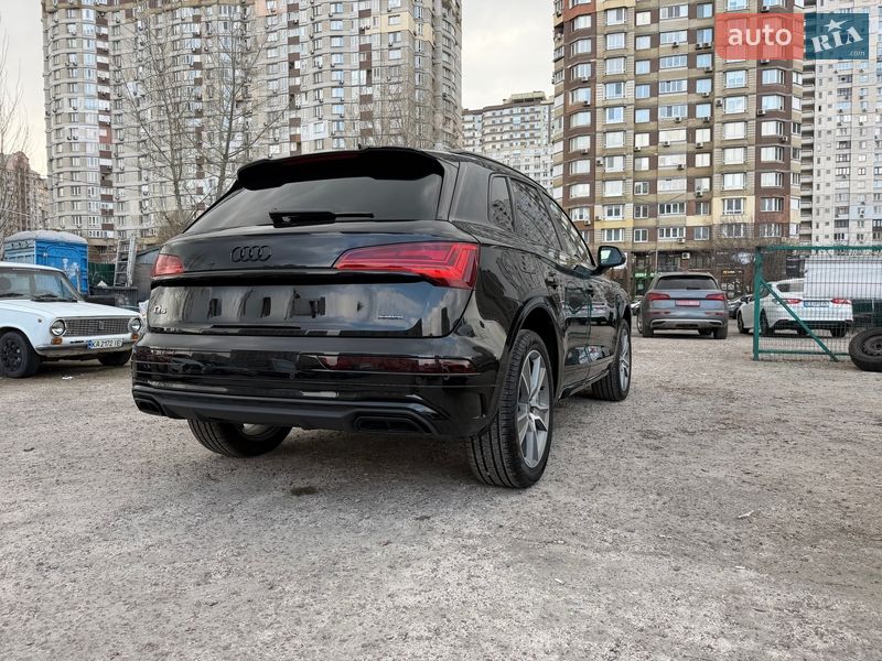 Внедорожник / Кроссовер Audi Q5 2024 в Киеве