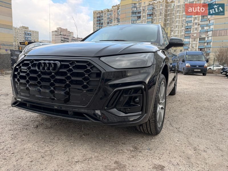 Внедорожник / Кроссовер Audi Q5 2024 в Киеве