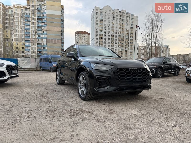Внедорожник / Кроссовер Audi Q5 2024 в Киеве
