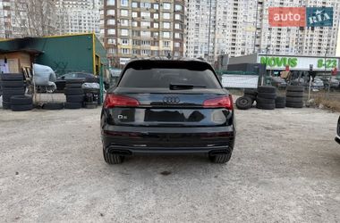 Внедорожник / Кроссовер Audi Q5 2024 в Киеве