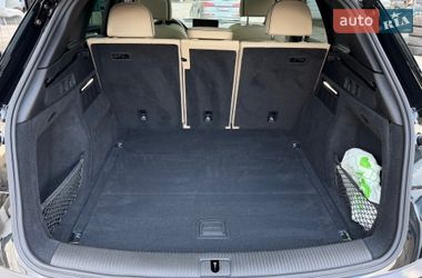Внедорожник / Кроссовер Audi Q5 2024 в Киеве