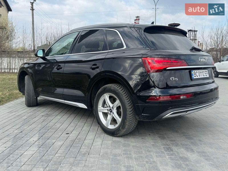 Позашляховик / Кросовер Audi Q5 2020 в Львові