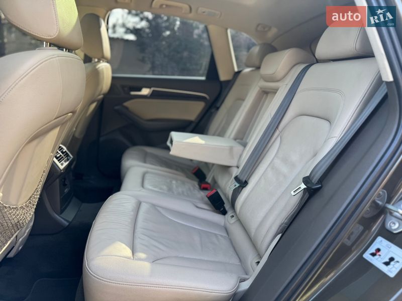 Позашляховик / Кросовер Audi Q5 2015 в Рівному фото 16 Позашляховик / Кросовер Audi Q5 2015 в Рівному