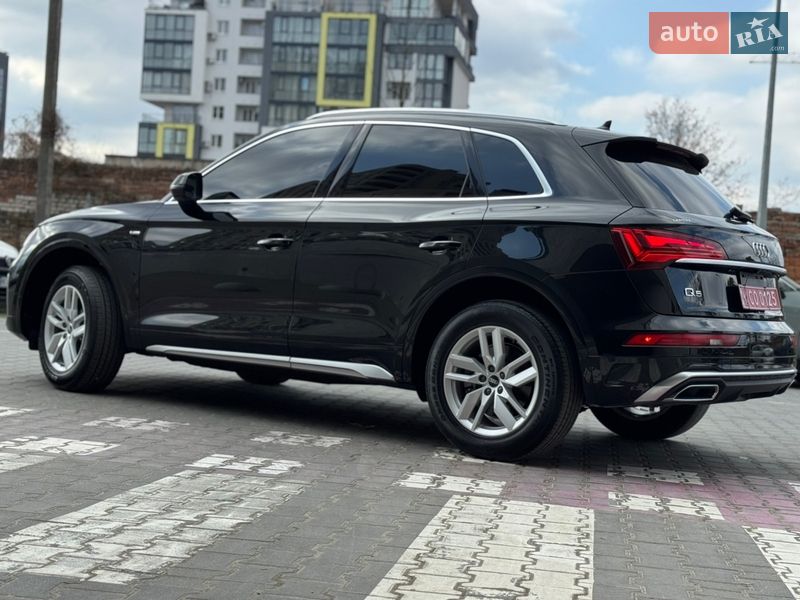 Внедорожник / Кроссовер Audi Q5 2022 в Львове