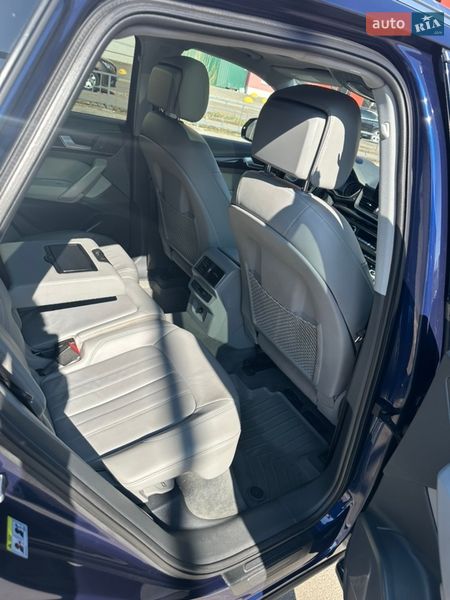Внедорожник / Кроссовер Audi Q5 2019 в Киеве