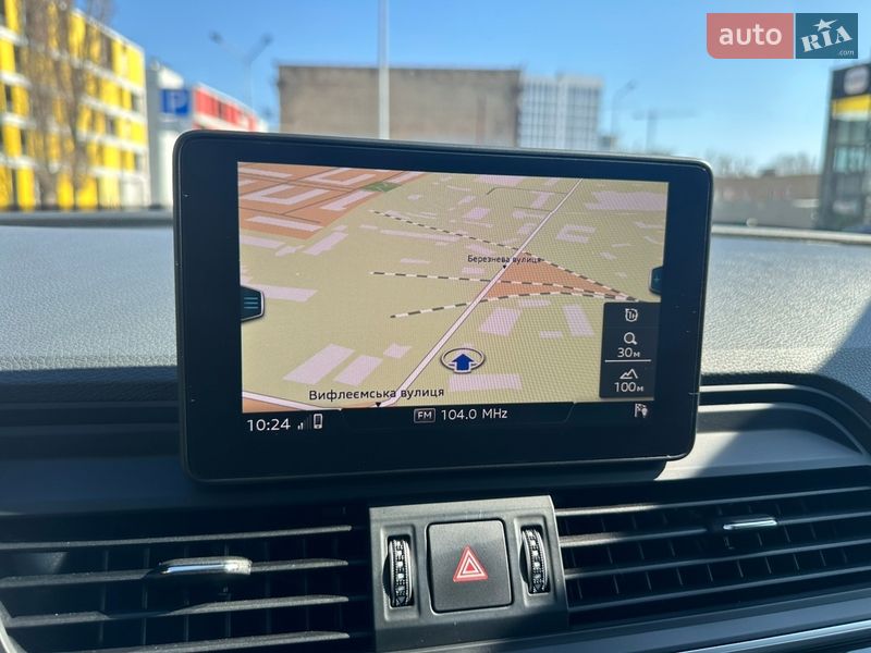 Внедорожник / Кроссовер Audi Q5 2019 в Киеве