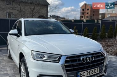 Позашляховик / Кросовер Audi Q5 2019 в Тернополі