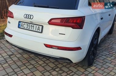 Внедорожник / Кроссовер Audi Q5 2017 в Луцке