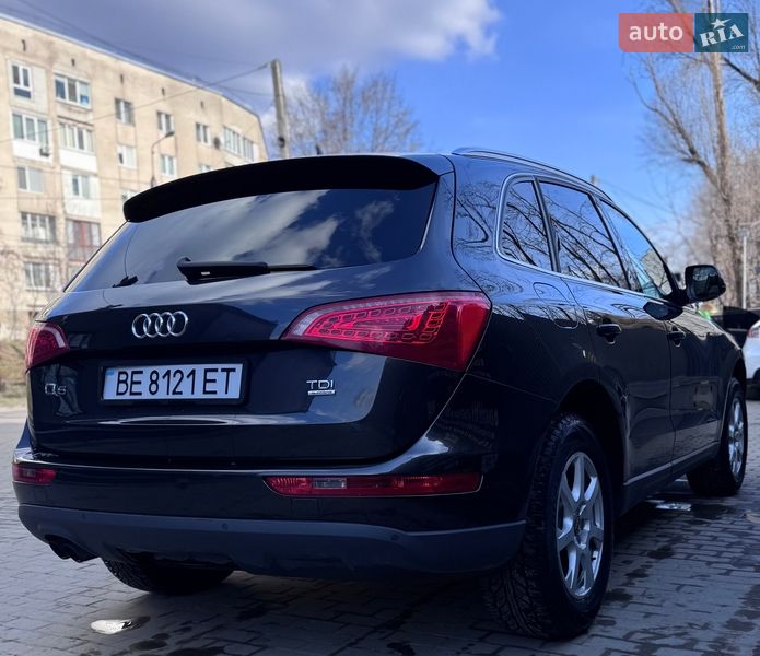 Внедорожник / Кроссовер Audi Q5 2010 в Тернополе