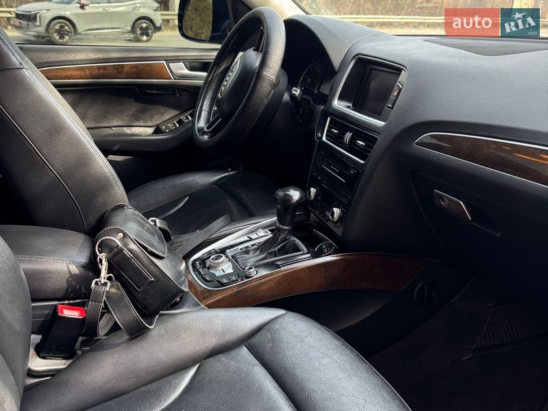 Позашляховик / Кросовер Audi Q5 2013 в Тернополі