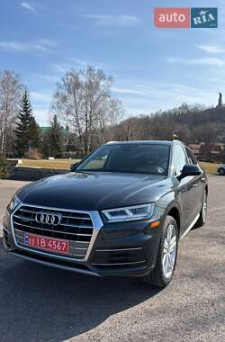 Внедорожник / Кроссовер Audi Q5 2019 в Черкассах