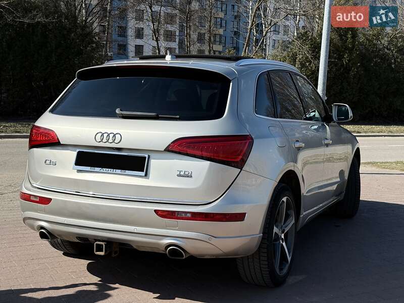 Внедорожник / Кроссовер Audi Q5 2015 в Львове