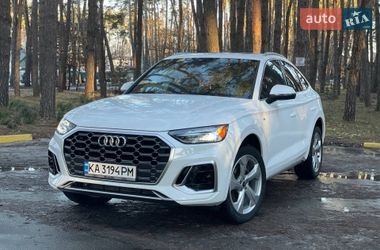 Внедорожник / Кроссовер Audi Q5 2021 в Киеве