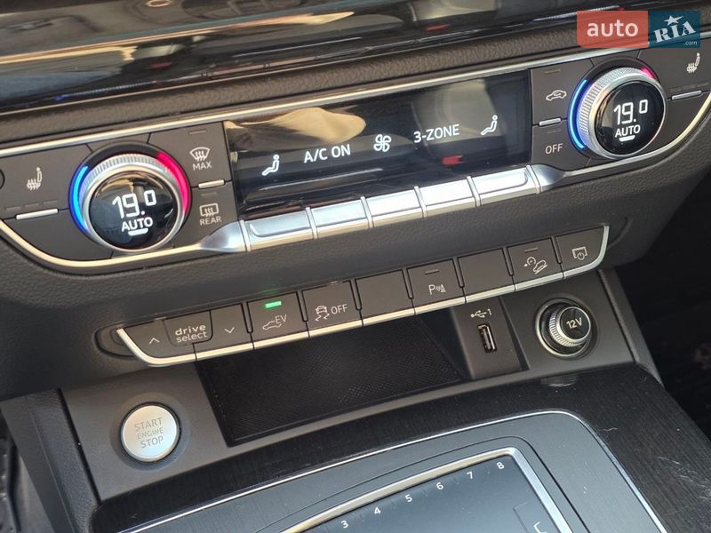 Позашляховик / Кросовер Audi Q5 2019 в Тернополі фото 7 Позашляховик / Кросовер Audi Q5 2019 в Тернополі