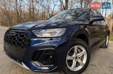 Внедорожник / Кроссовер Audi Q5 2021 в Одессе