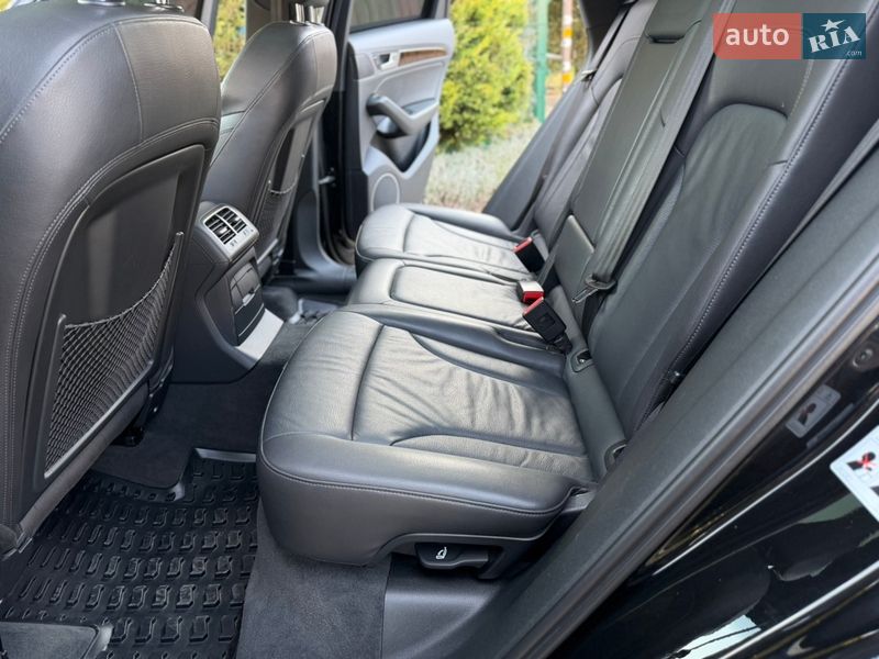 Внедорожник / Кроссовер Audi Q5 2015 в Одессе