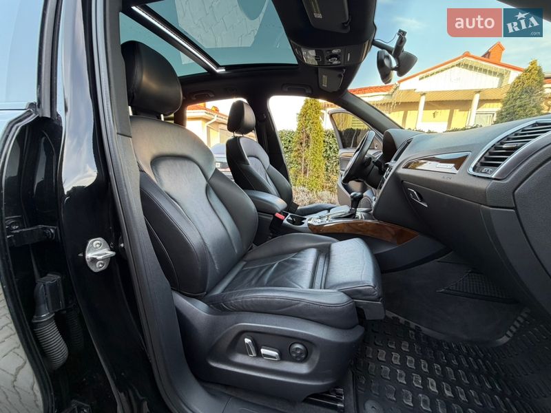 Внедорожник / Кроссовер Audi Q5 2015 в Одессе