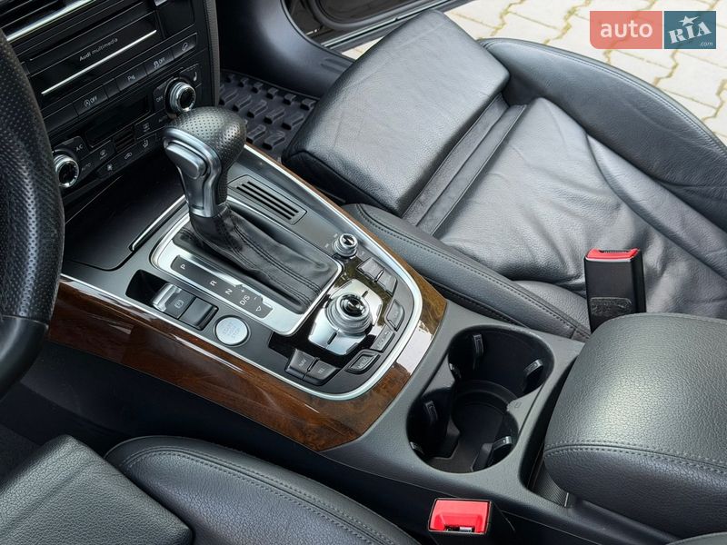 Внедорожник / Кроссовер Audi Q5 2015 в Одессе