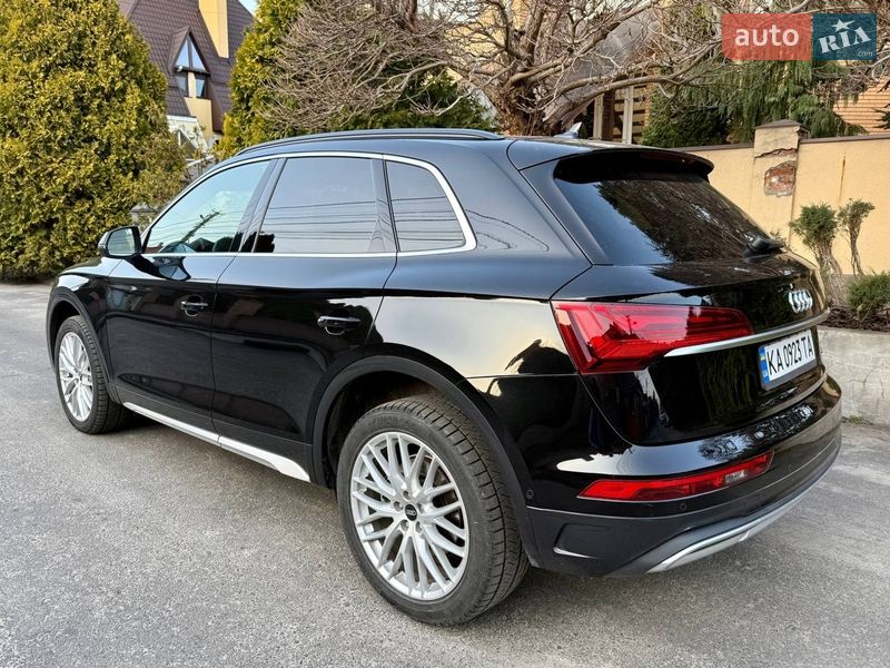 Внедорожник / Кроссовер Audi Q5 2022 в Киеве