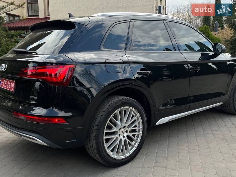 Позашляховик / Кросовер Audi Q5 2021 в Хмельницькому
