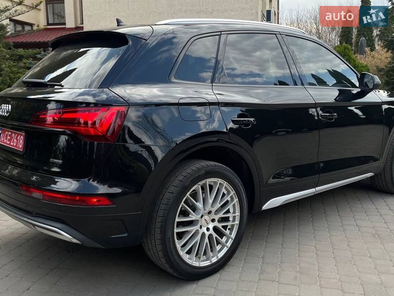 Позашляховик / Кросовер Audi Q5 2021 в Хмельницькому
