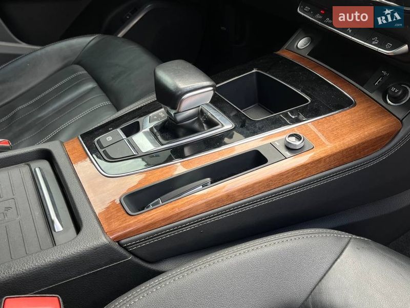 Позашляховик / Кросовер Audi Q5 2021 в Хмельницькому