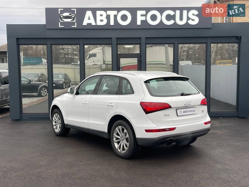 Внедорожник / Кроссовер Audi Q5 2014 в Киеве