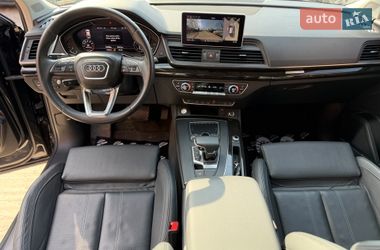 Внедорожник / Кроссовер Audi Q5 2019 в Ивано-Франковске