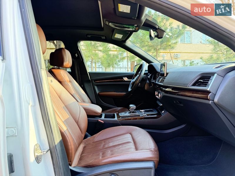 Внедорожник / Кроссовер Audi Q5 2018 в Одессе фото 5 Внедорожник / Кроссовер Audi Q5 2018 в Одессе
