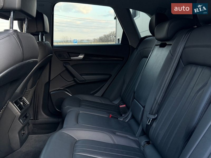 Внедорожник / Кроссовер Audi Q5 2019 в Киеве фото 6 Внедорожник / Кроссовер Audi Q5 2019 в Киеве